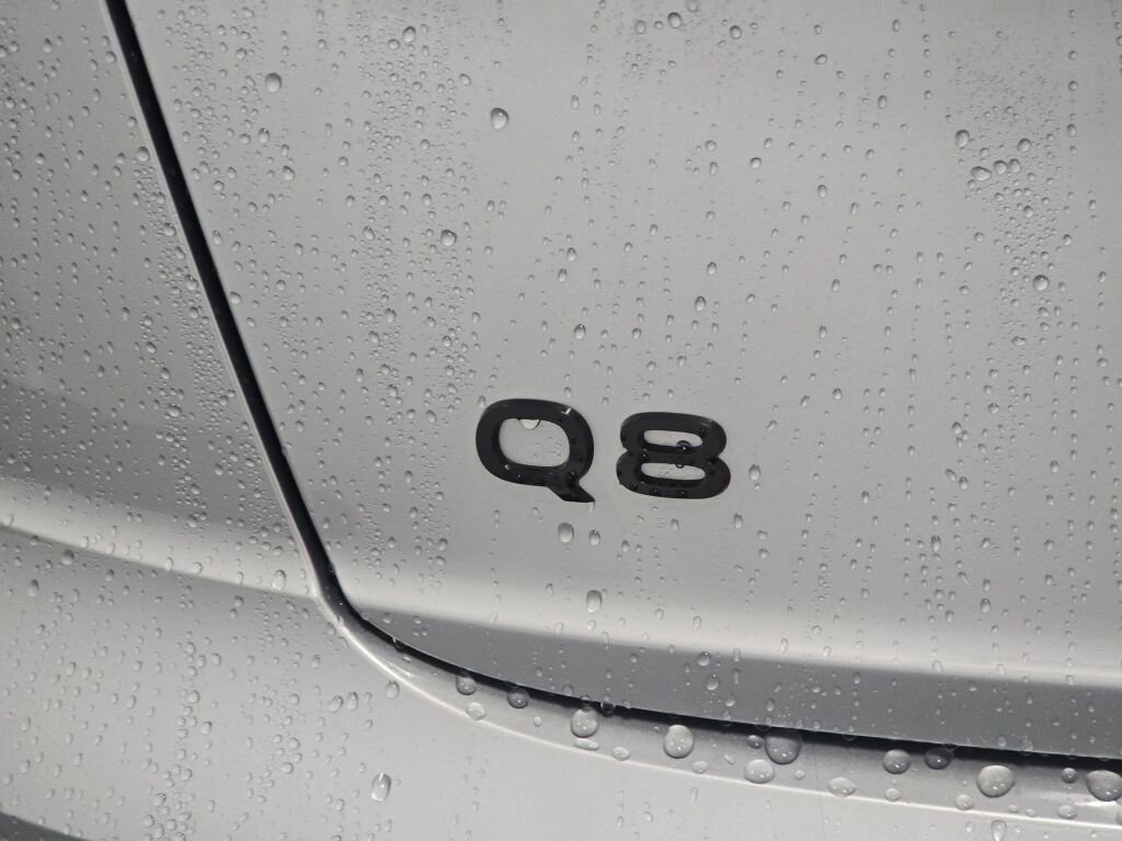 Certified 2025 Audi Q8 Premium Plus w/ Premium Plus Package image 32