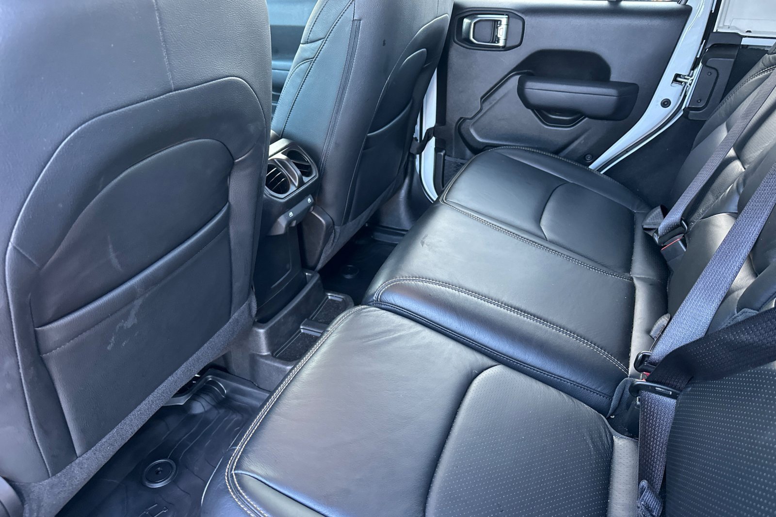 Used 2025 Jeep Wrangler Unlimited Sport S 4xe image 12