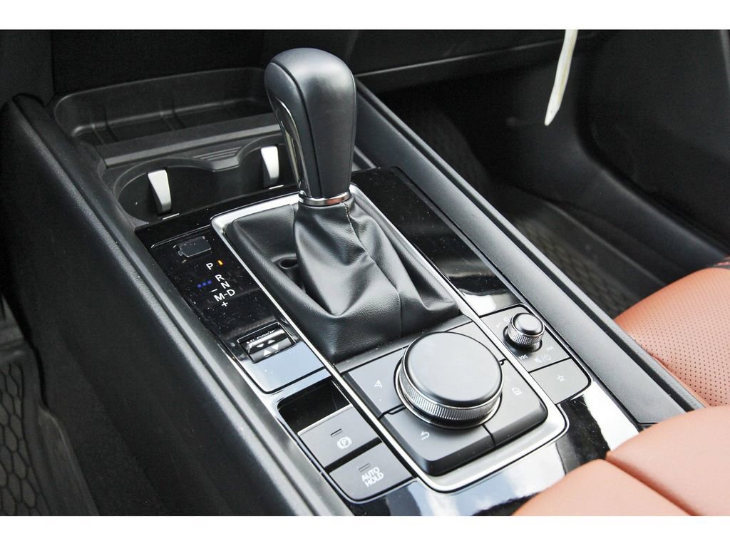 Used 2025 MAZDA CX-50 AWD 2.5 Turbo w/ Weather Package image 28