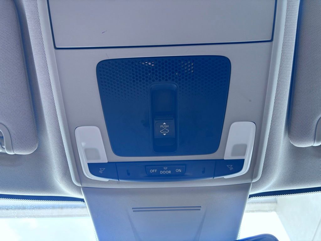 Used 2023 Honda Civic Touring image 29