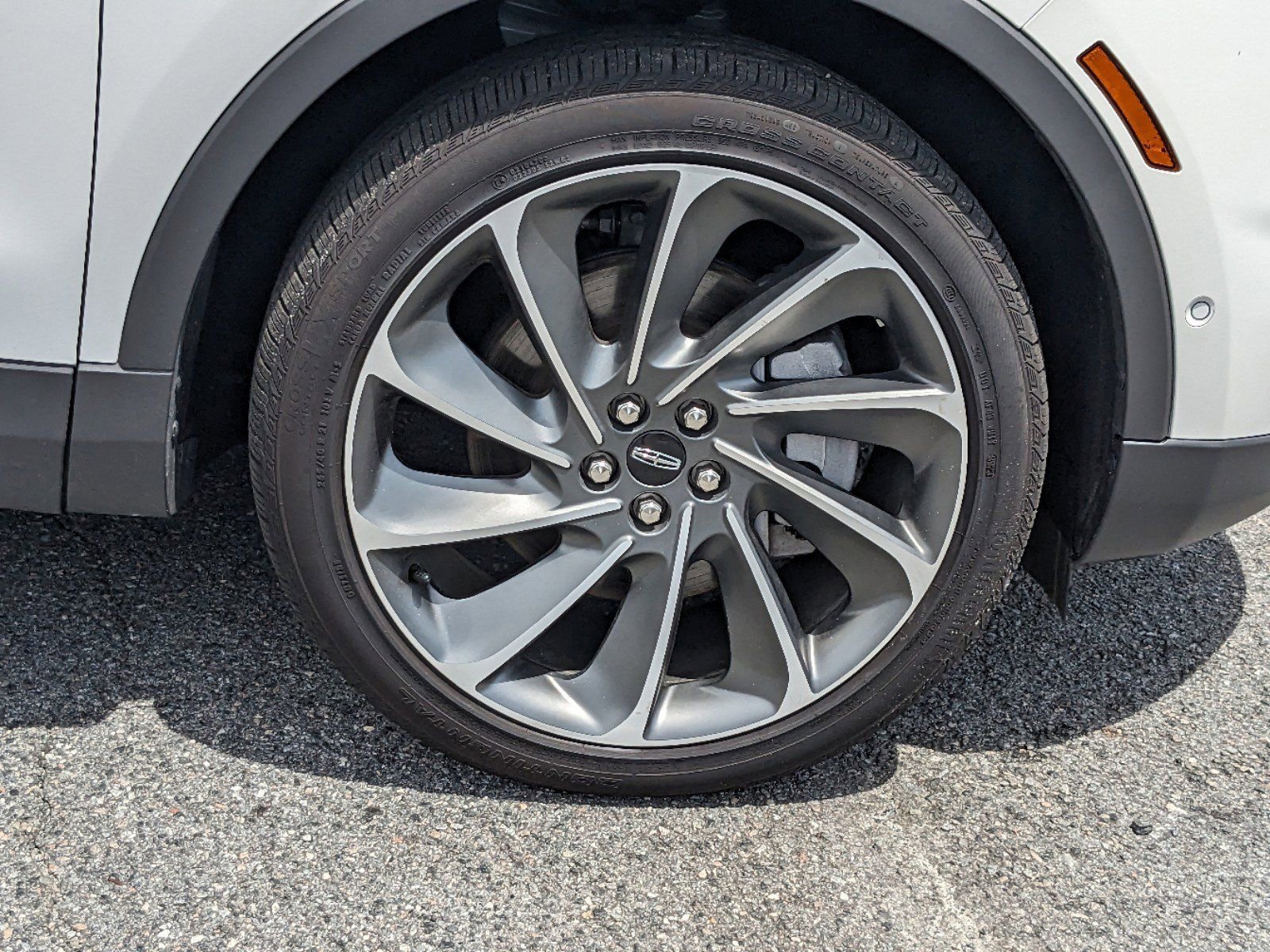 Certified 2023 Lincoln Nautilus Reserve w/ Equipment Group 202A image 13