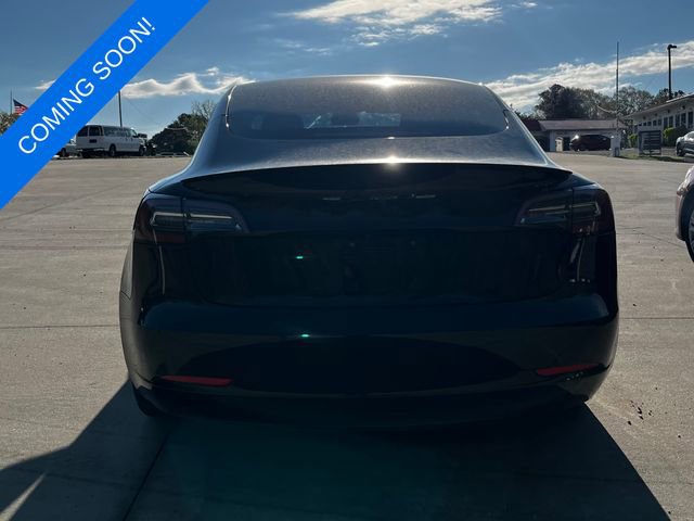 Used 2018 Tesla Model 3 Long Range RWD image 2