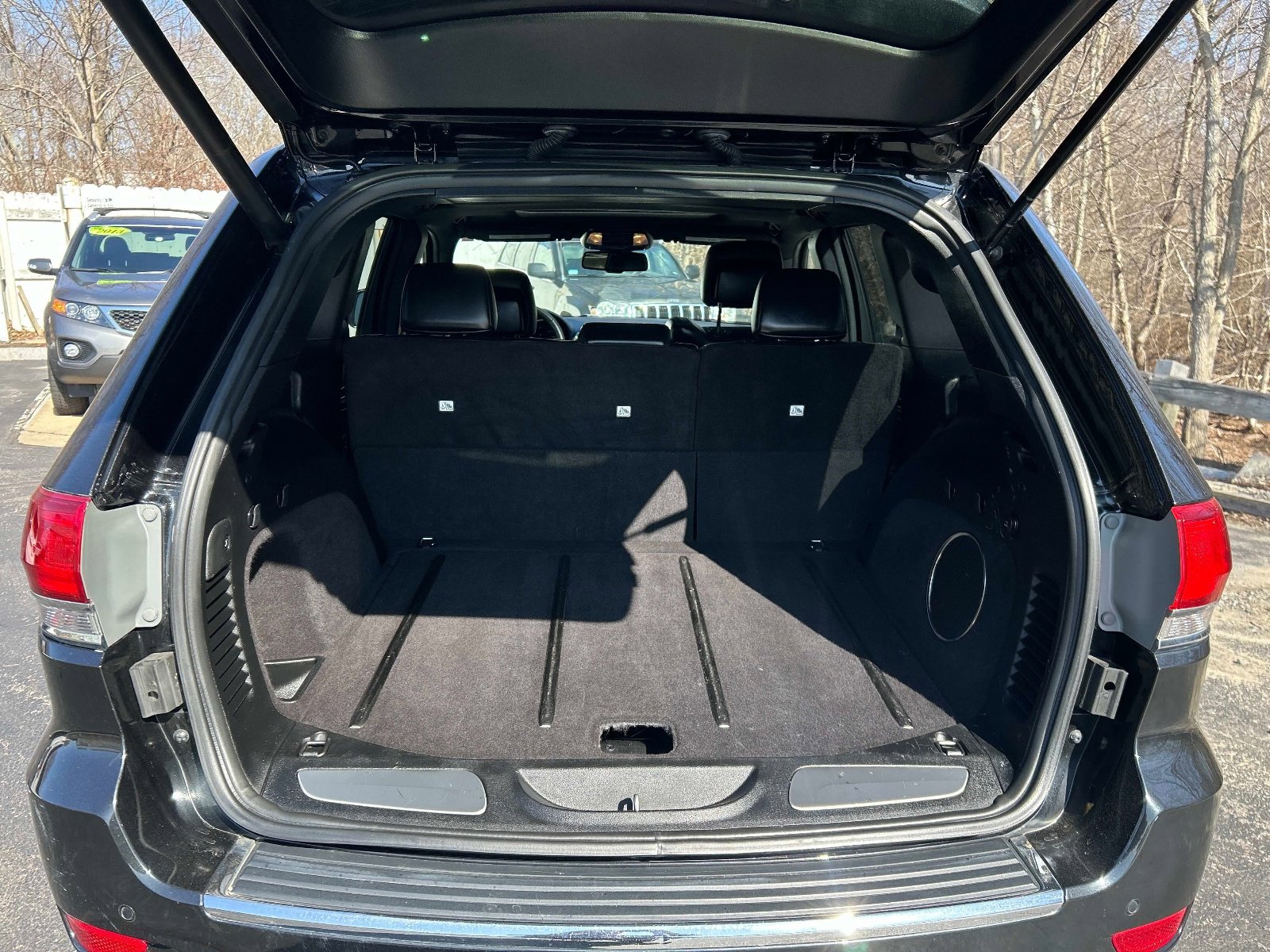 Used 2014 Jeep Grand Cherokee Limited image 13