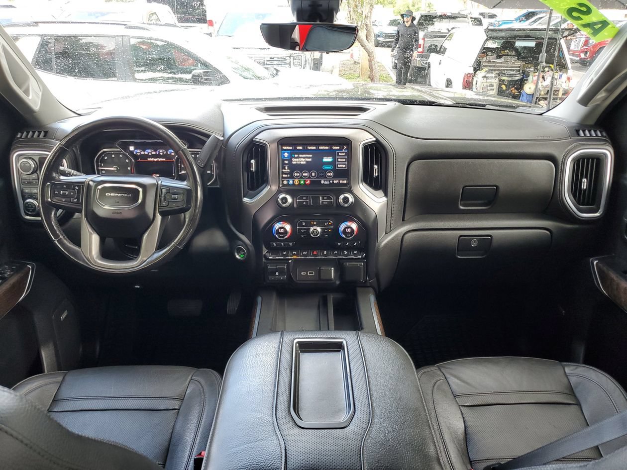 Used 2021 GMC Sierra 2500 Denali w/ Denali Ultimate Package AWD/4WD image 12