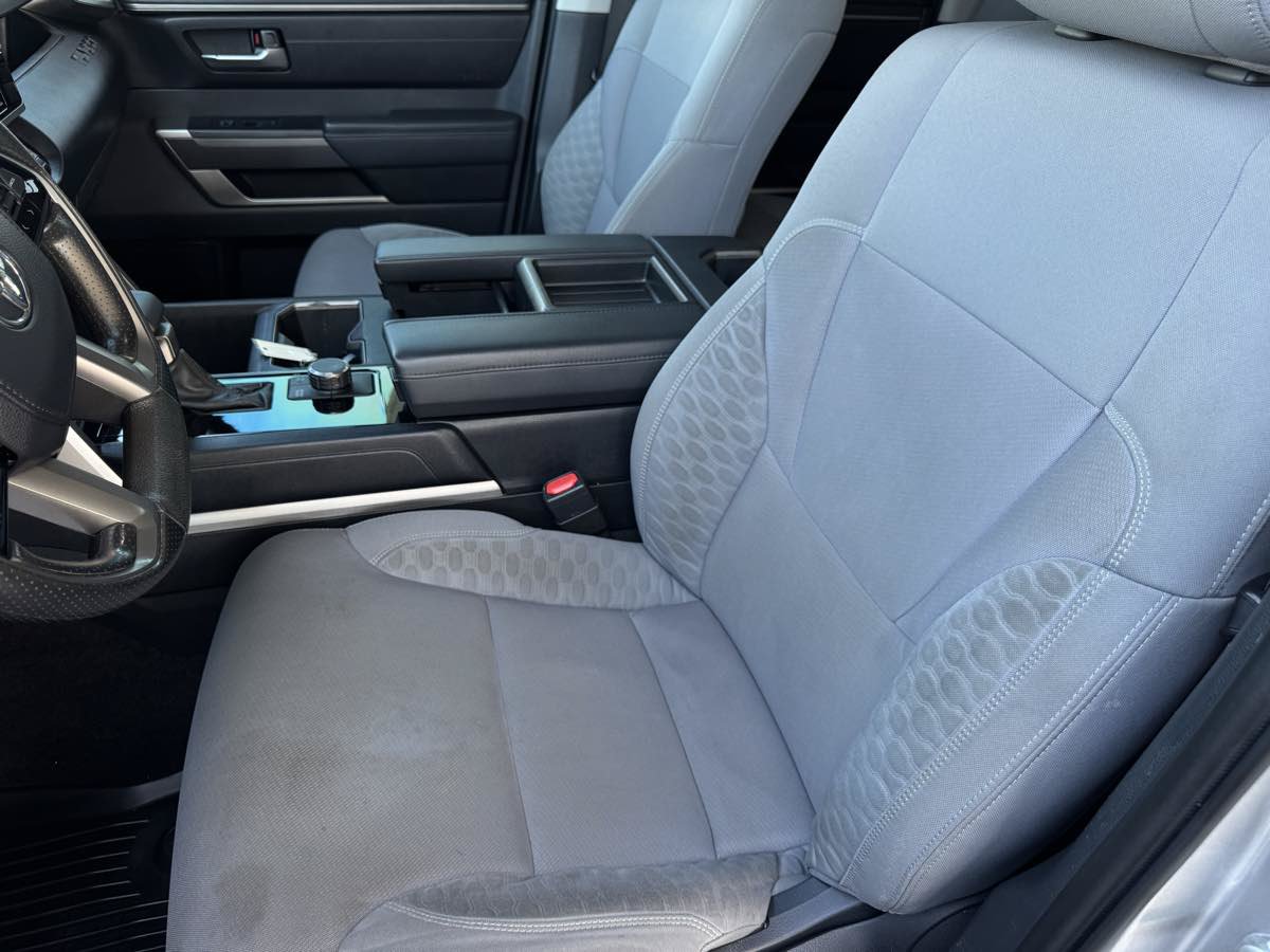 Used 2022 Toyota Tundra SR5 w/ SR5 Convenience Package RWD image 18