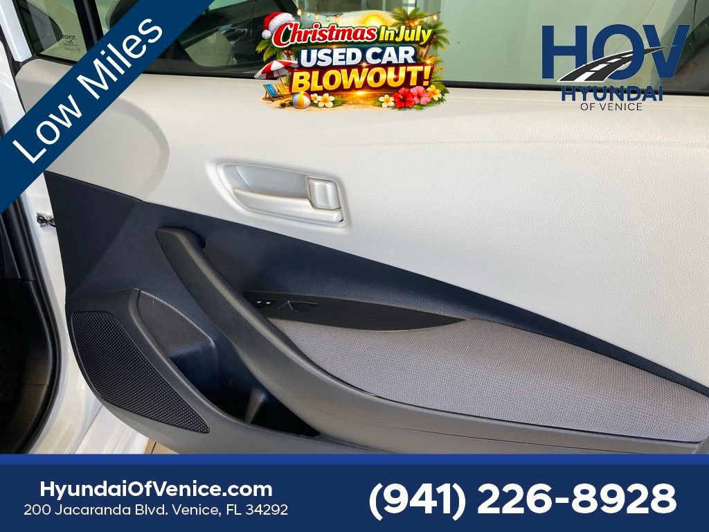 Used 2026 Toyota Corolla LE FWD image 41