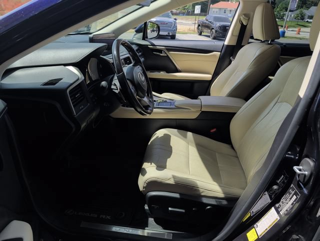 Used 2022 Lexus RX 450hL Luxury w/ Cold Area Package (CT) AWD/4WD image 12