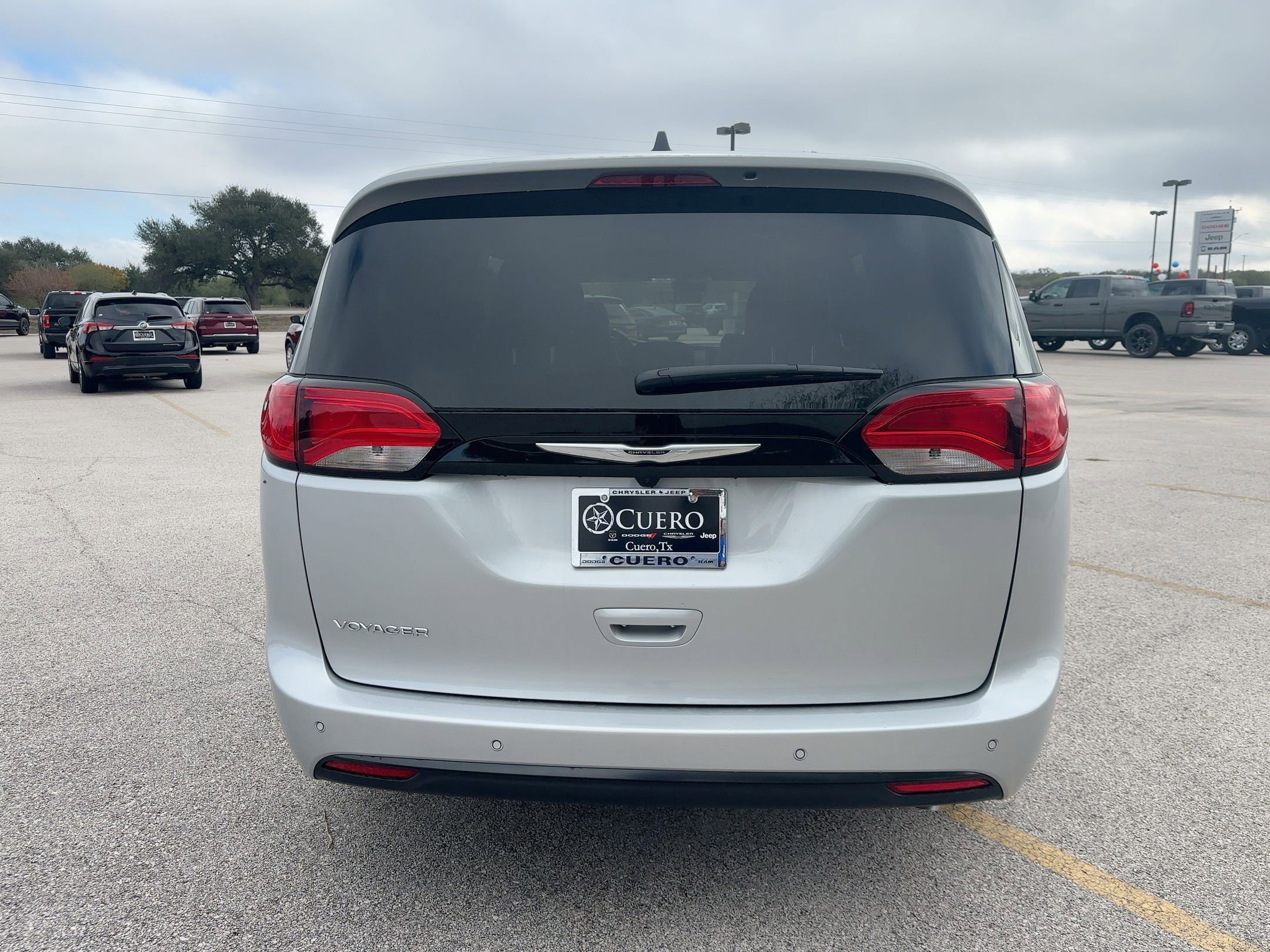 New 2026 Chrysler Voyager LX FWD image 5