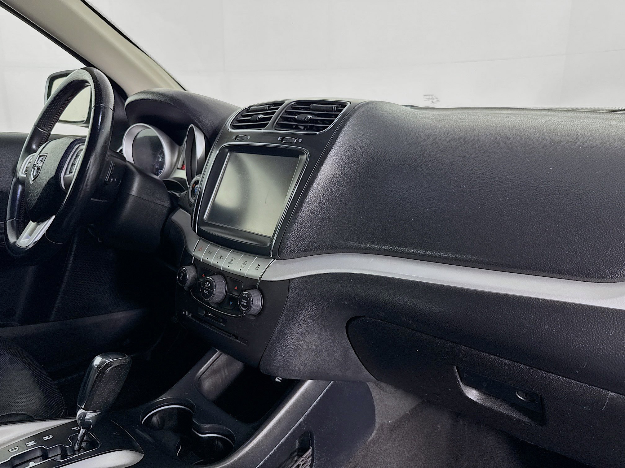 Used 2018 Dodge Journey GT w/ Nav & Sun Group image 29