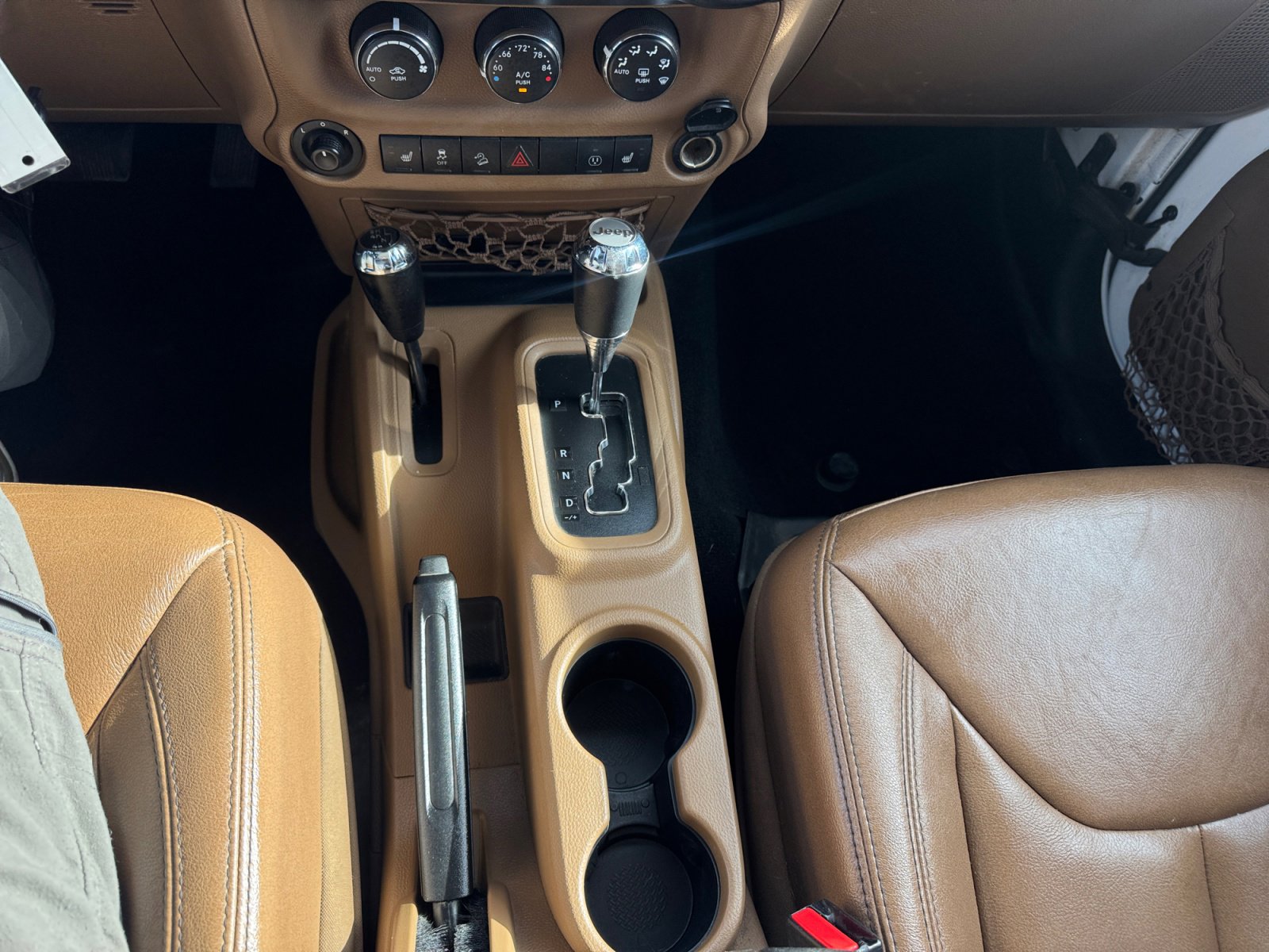 Used 2015 Jeep Wrangler Unlimited Sahara w/ Max Tow Package image 17