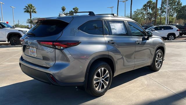New 2026 Toyota Highlander XLE image 27