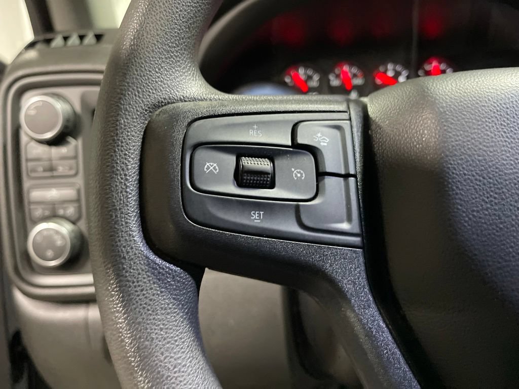 Used 2024 Chevrolet Silverado 1500 Custom AWD/4WD image 27