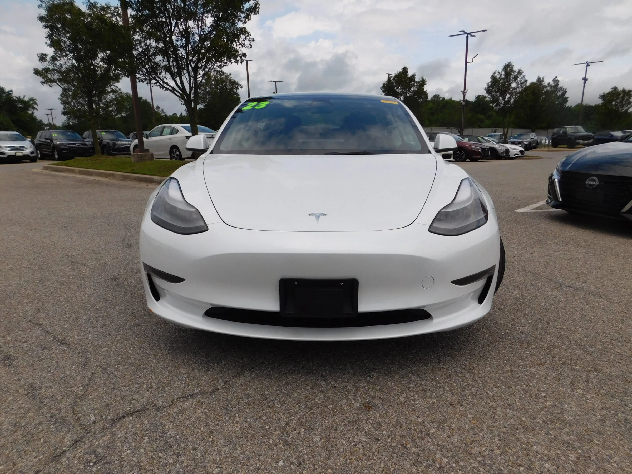 Used 2023 Tesla Model 3 Standard Range RWD image 3