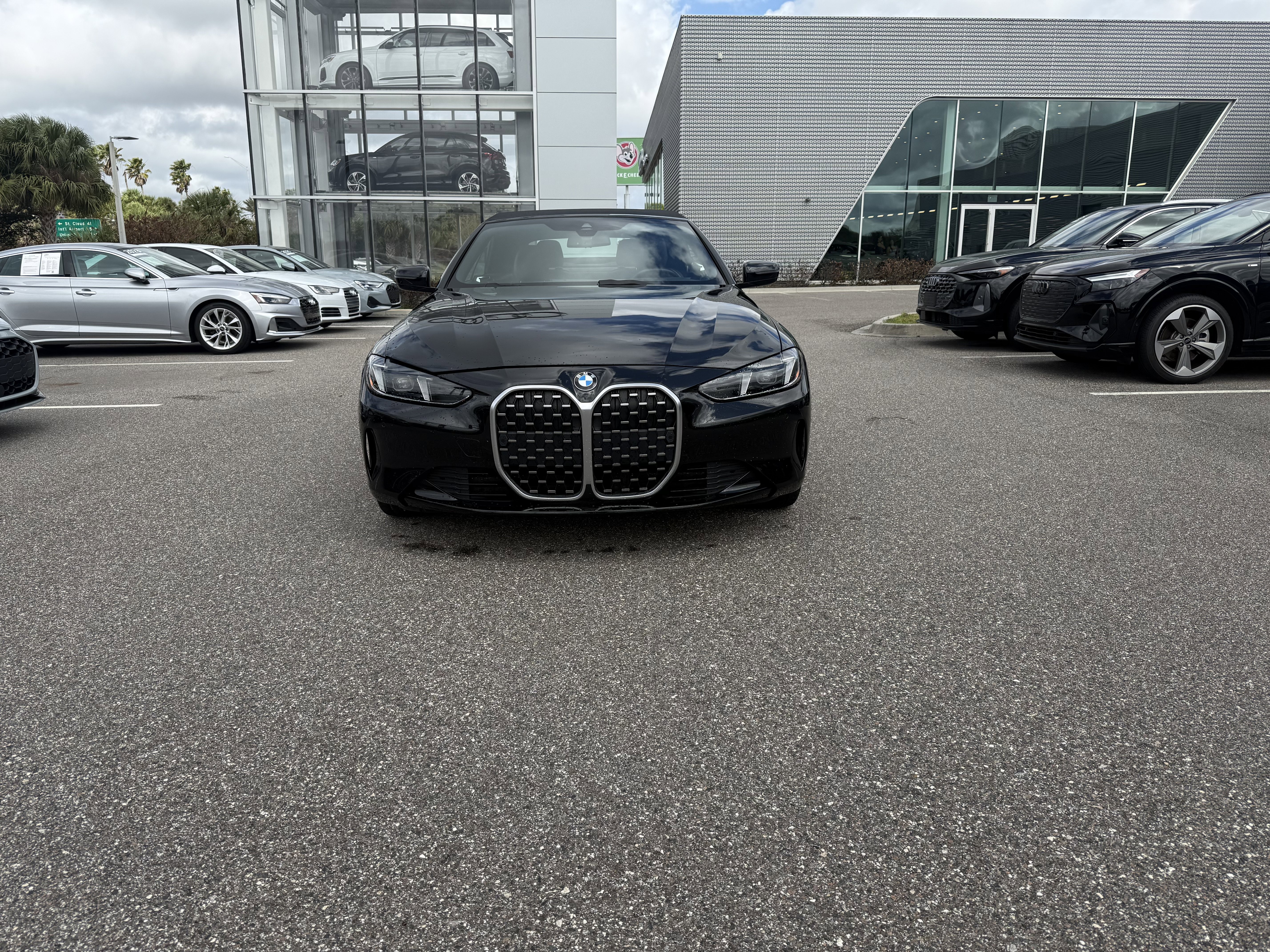 Used 2025 BMW 430i Convertible image 8