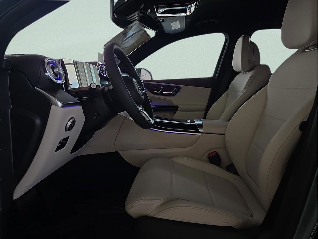 New 2026 Mercedes-Benz GLC 300 image 16