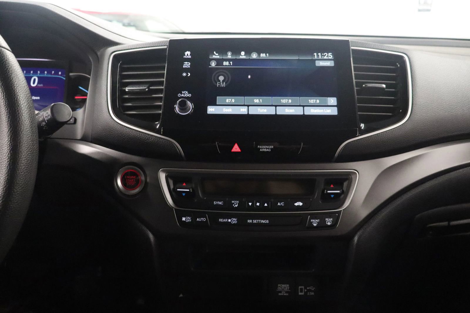 Used 2021 Honda Passport Sport image 20