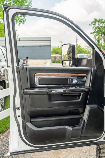 Used 2018 RAM 2500 Laramie w/ Sport Appearance Group AWD/4WD image 17