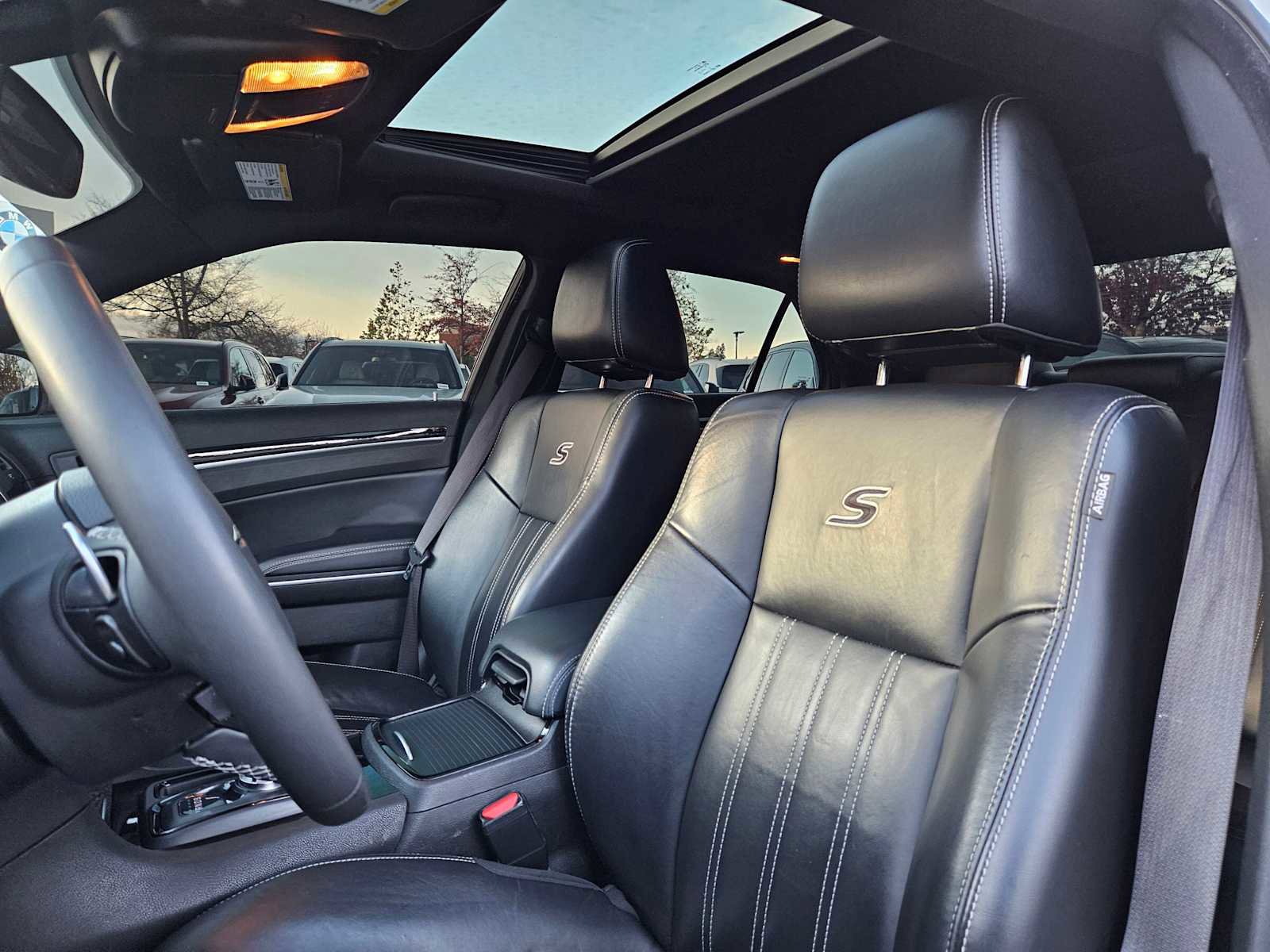 Used 2023 Chrysler 300 S image 25