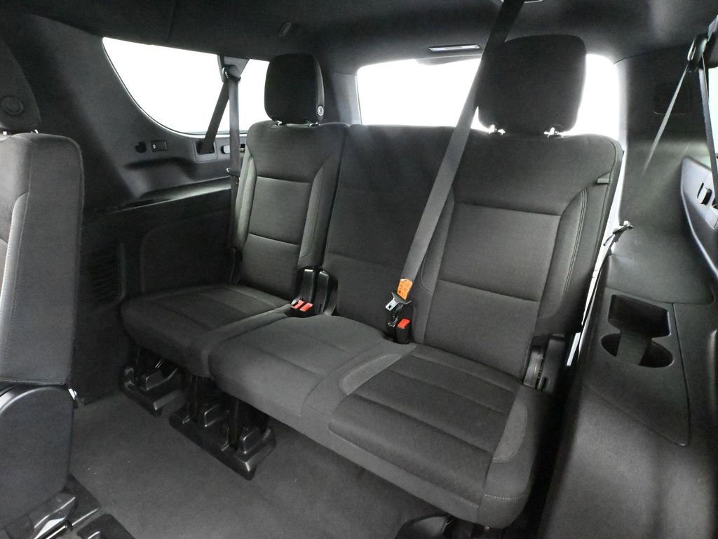 Used 2024 GMC Yukon XL SLE image 42