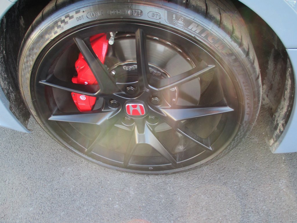 Used 2024 Honda Civic Type R image 11