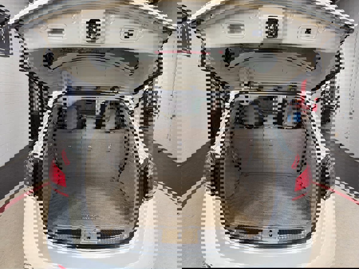 Used 2014 Nissan Murano SV w/ Value Package image 12