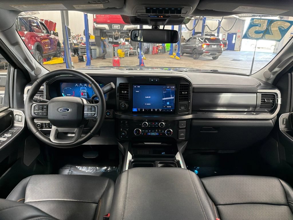 Certified 2025 Ford F350 Lariat w/ Lariat Ultimate Package AWD/4WD image 15
