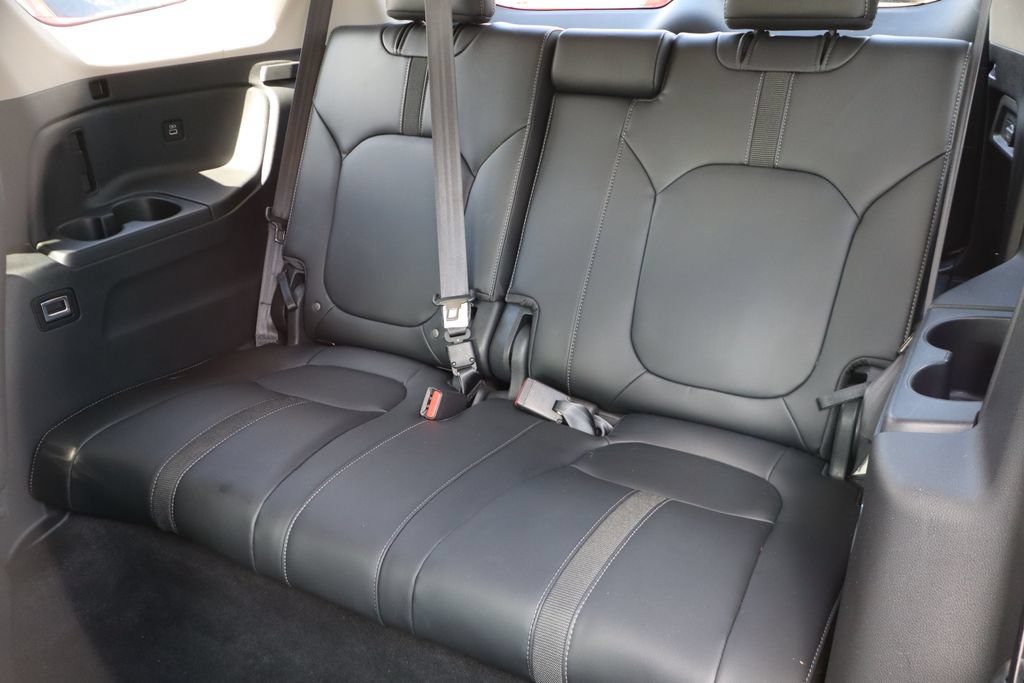 Used 2023 Honda Pilot Touring image 42