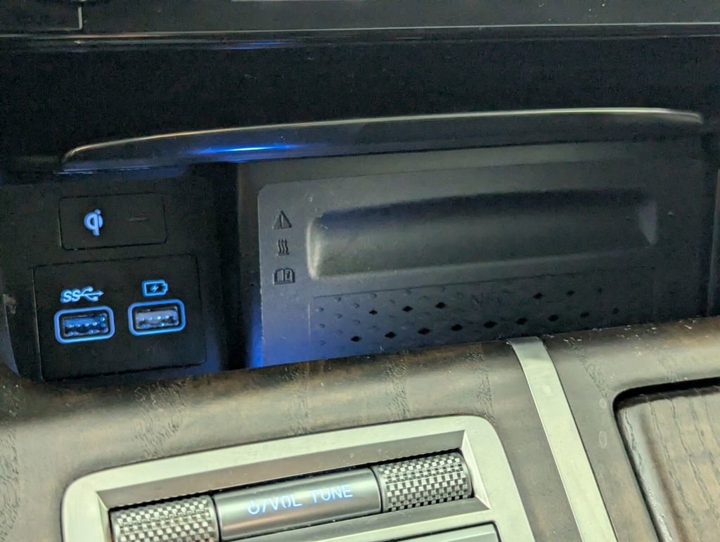 Used 2023 Genesis GV80 2.5T w/ Prestige 20" Package image 22