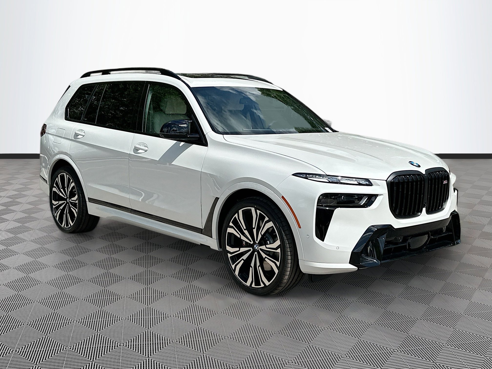 New 2026 BMW X7 M60i video 1