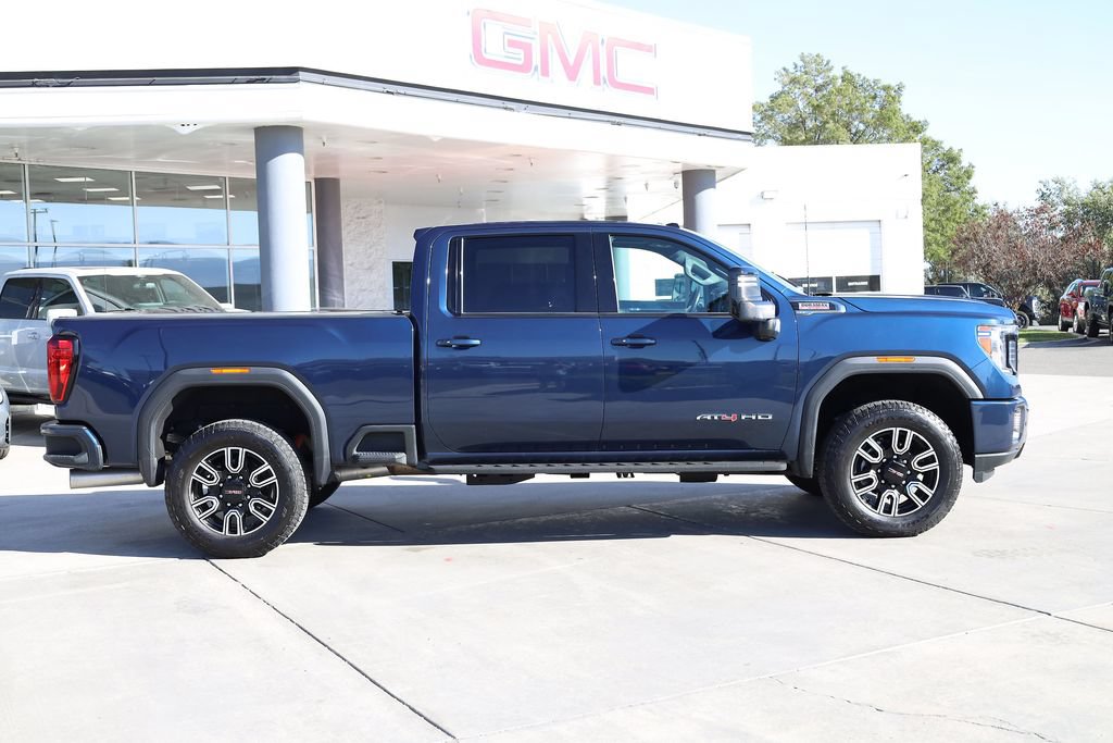 Used 2022 GMC Sierra 3500 AT4 w/ AT4 Premium Plus Package AWD/4WD image 7