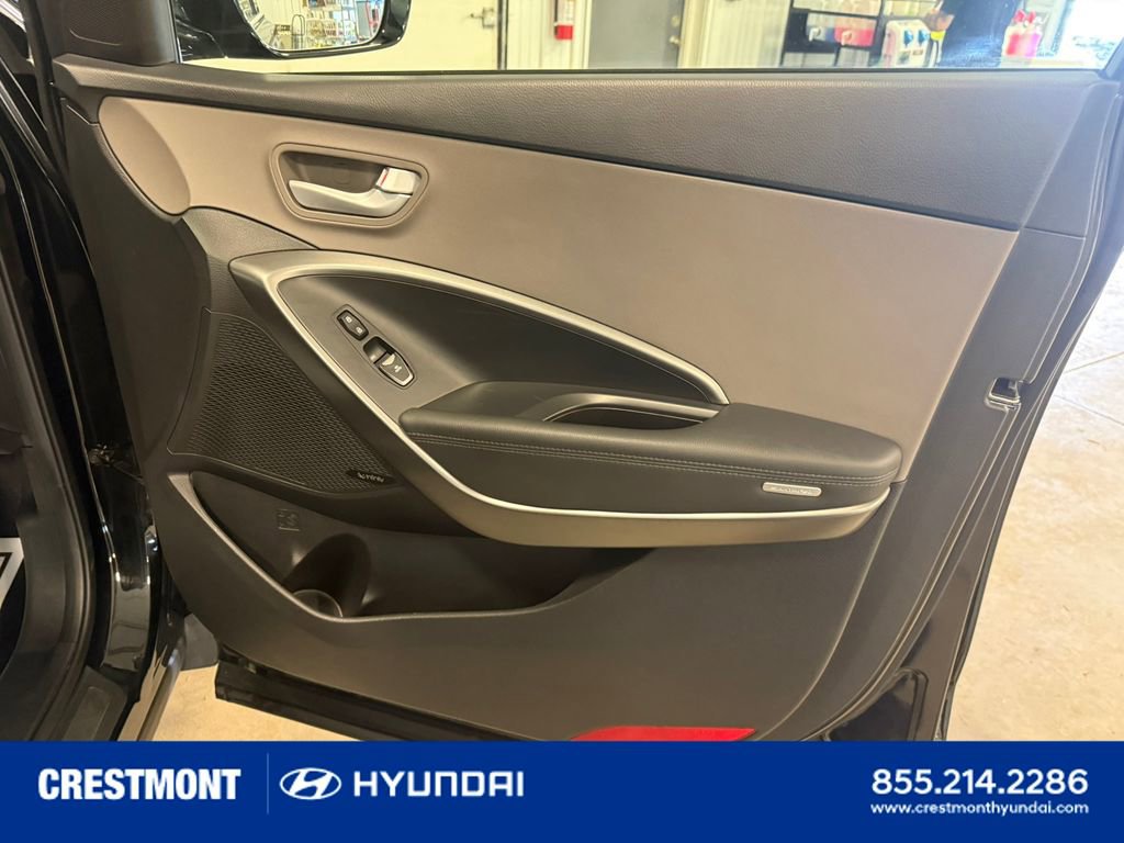 Used 2017 Hyundai Santa Fe Sport 2.0T AWD/4WD image 34