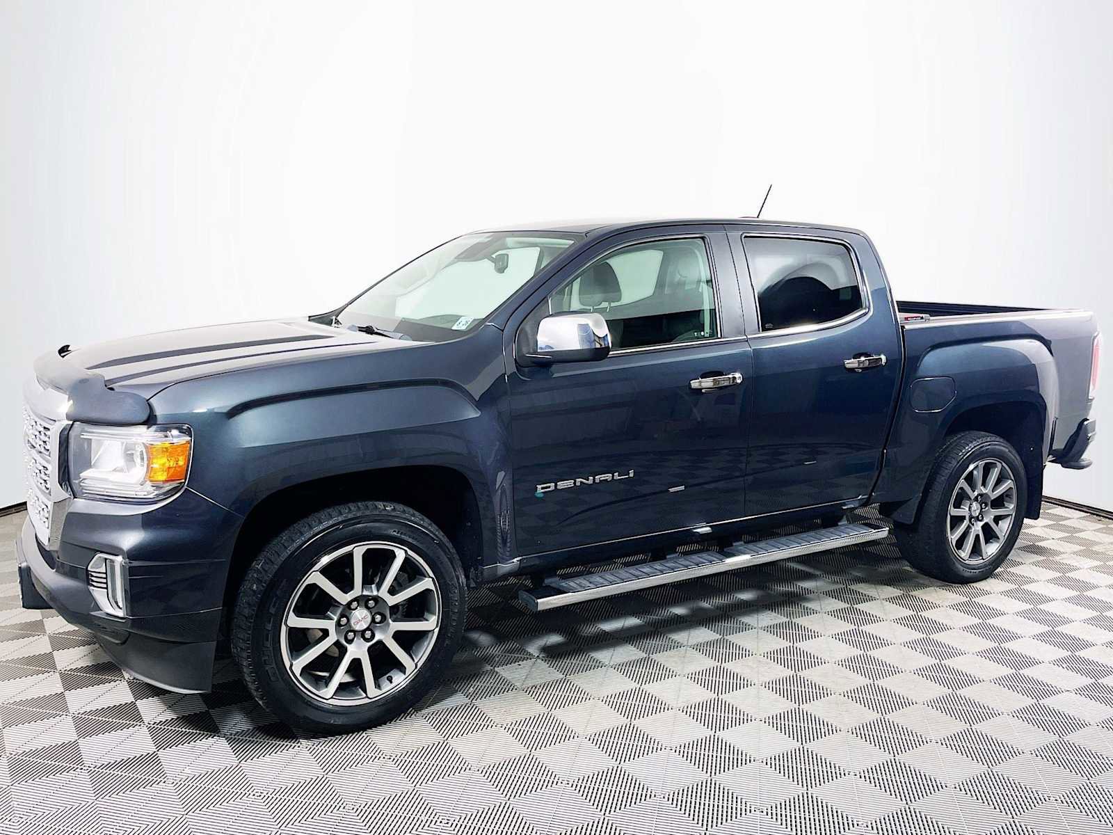 Used 2021 GMC Canyon Denali image 1