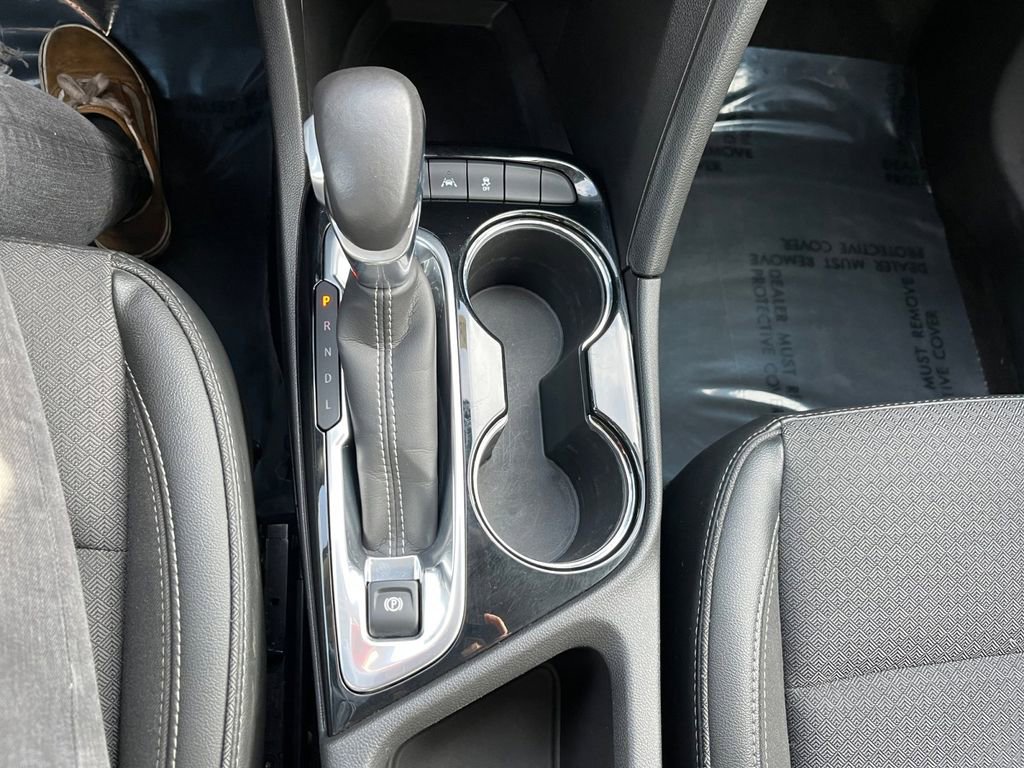 Used 2021 Buick Encore GX Select image 14