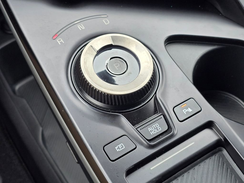 Used 2025 Kia EV6 Light w/ Light LR Technology Package image 36