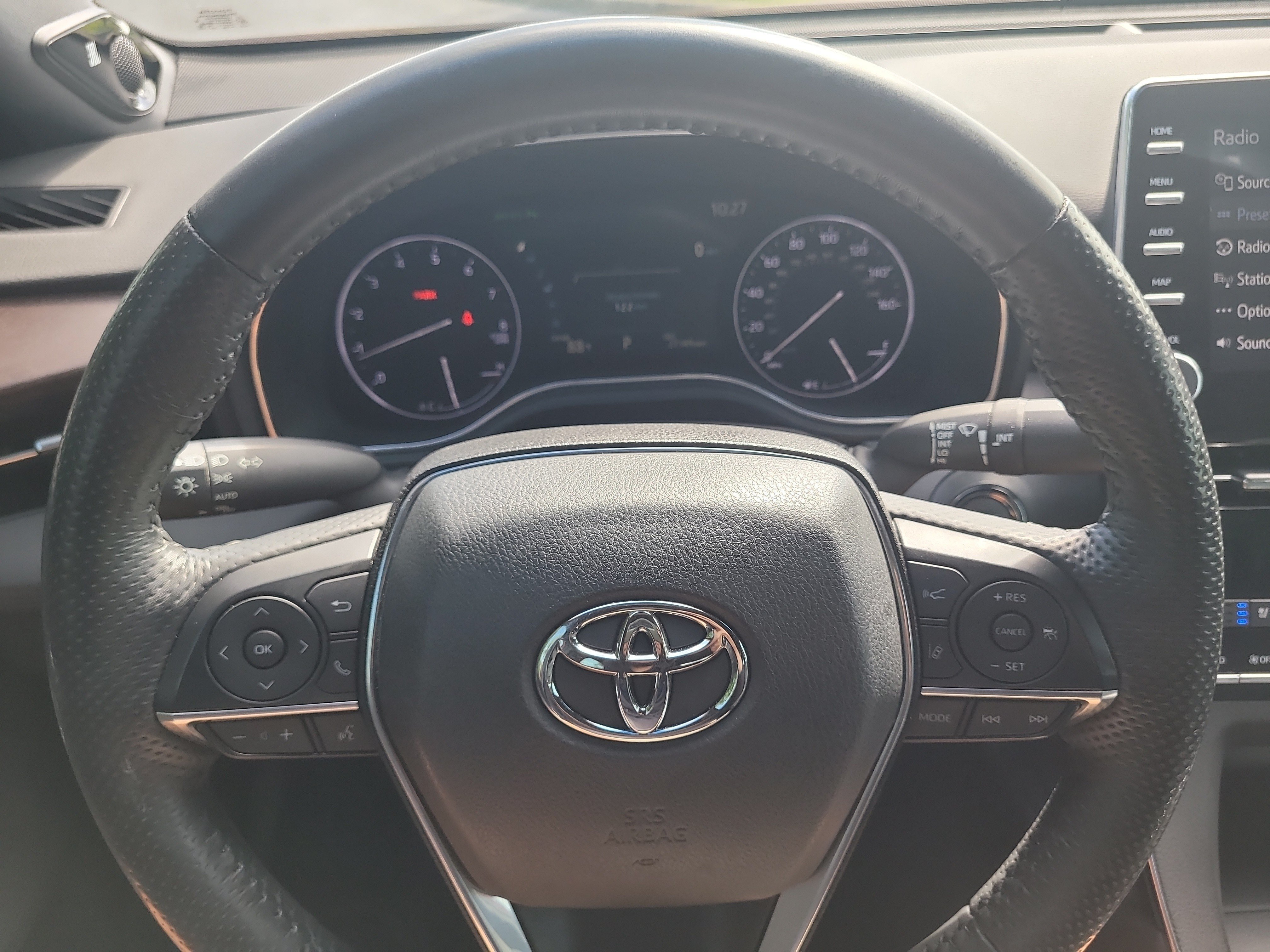 Certified 2021 Toyota Avalon Limited w/ Advanced Safety Package FWD image 30