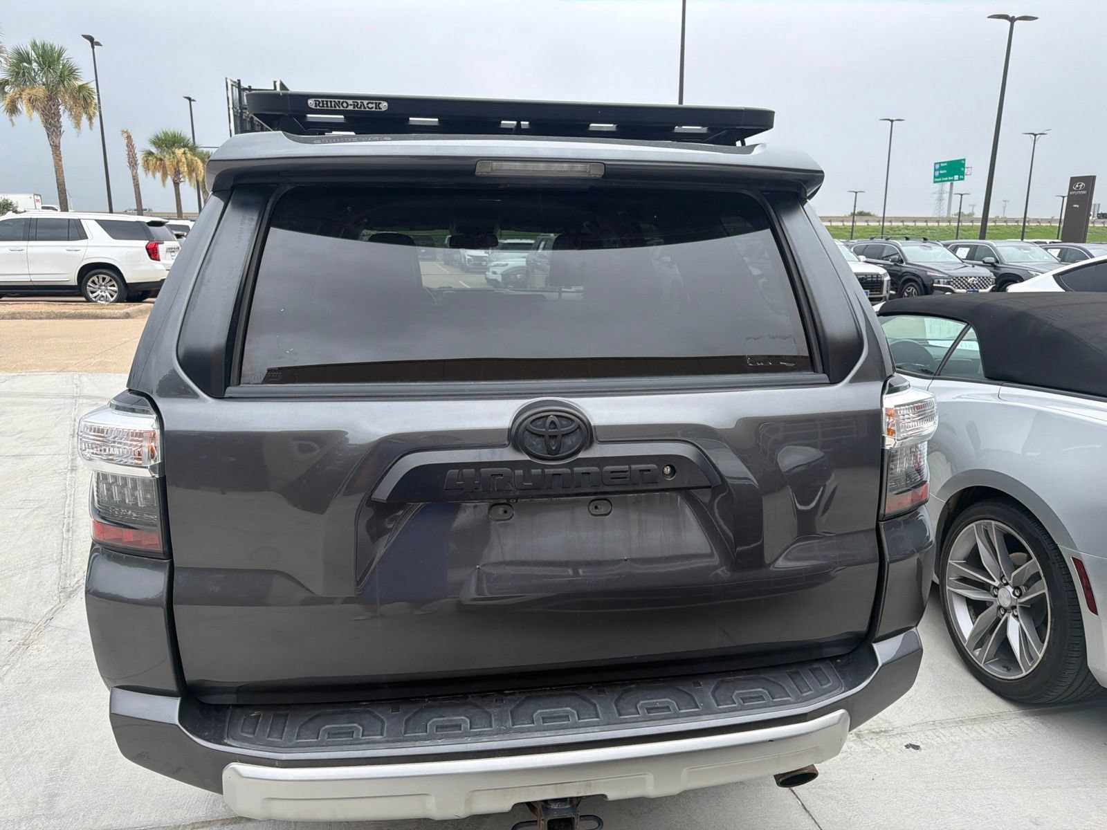 Used 2017 Toyota 4Runner TRD Off-Road Premium AWD/4WD image 5