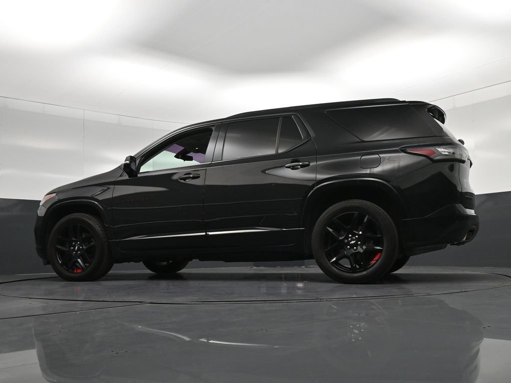 Used 2020 Chevrolet Traverse Premier w/ Redline Edition FWD image 33