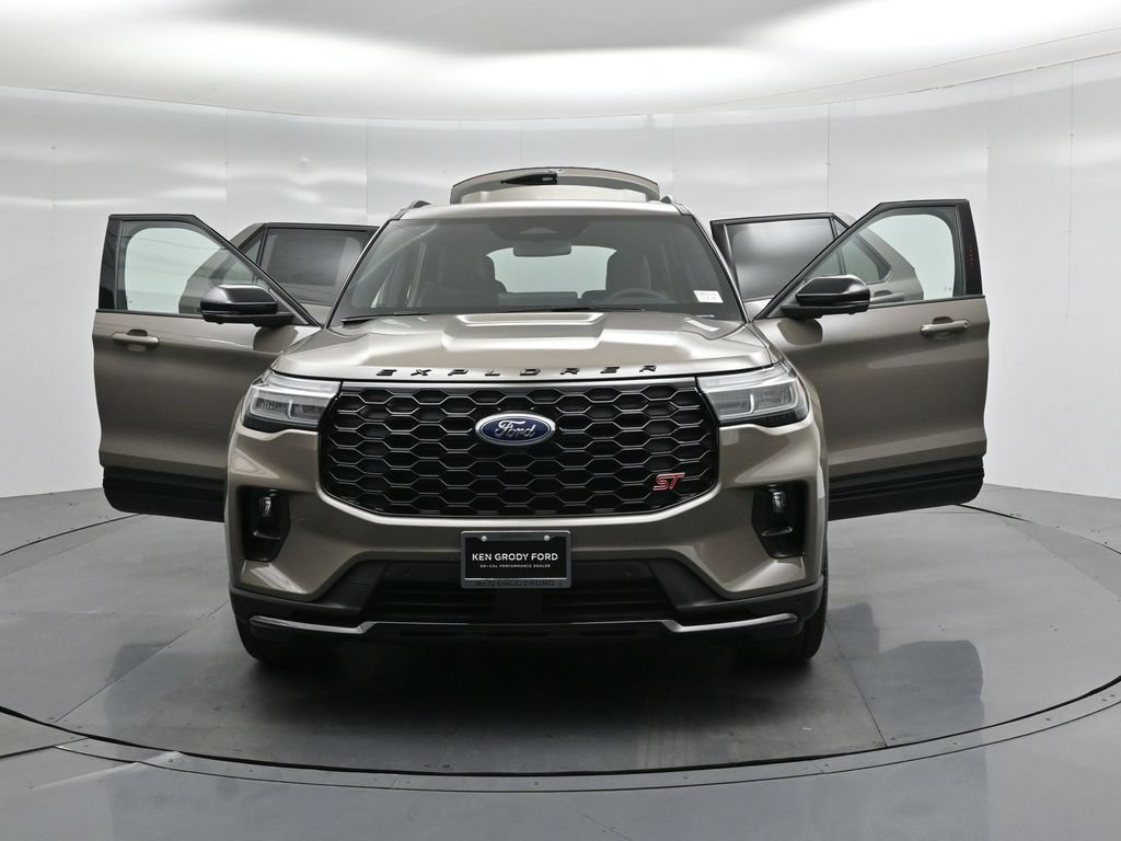 New 2026 Ford Explorer ST w/ Sun And Sound Package AWD/4WD image 32