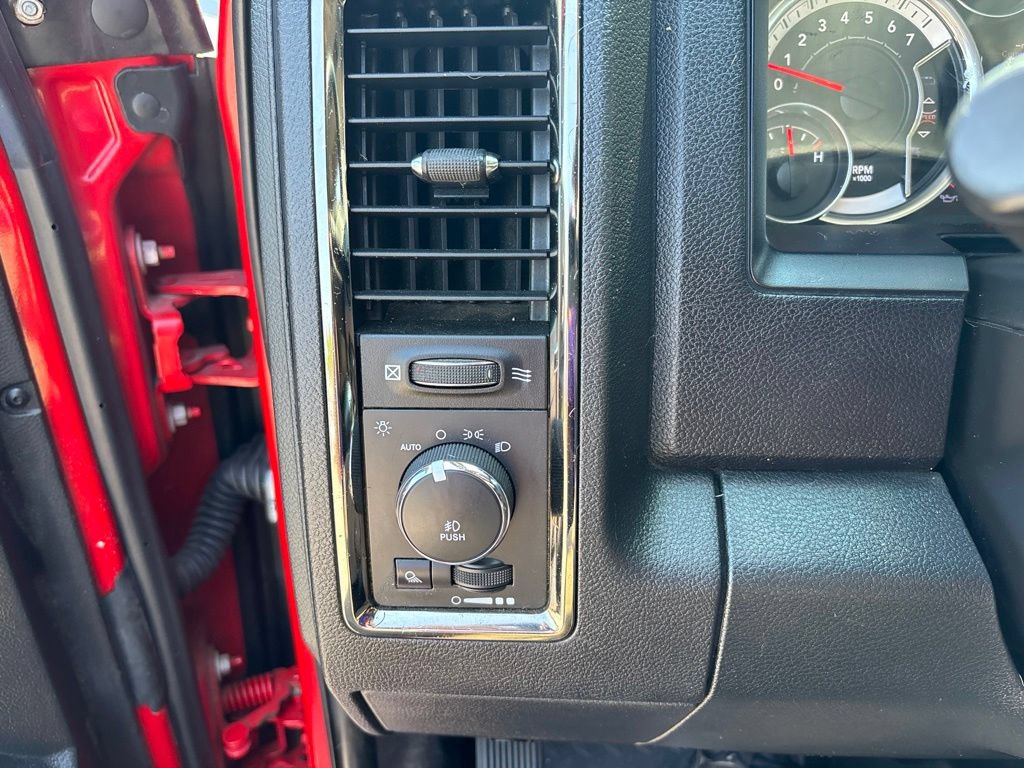 Used 2015 RAM 1500 Sport w/ Convenience Group AWD/4WD image 17