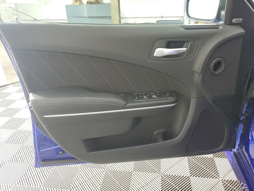 Used 2020 Dodge Charger GT image 27