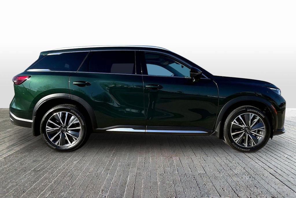 Certified 2026 INFINITI QX60 Luxe w/ Cargo Package AWD/4WD image 8