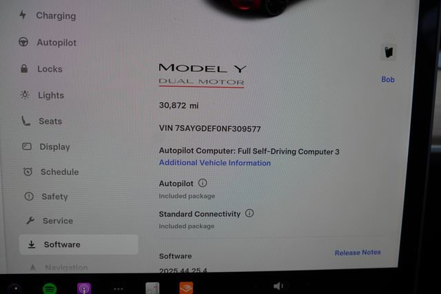 Used 2022 Tesla Model Y Performance image 32