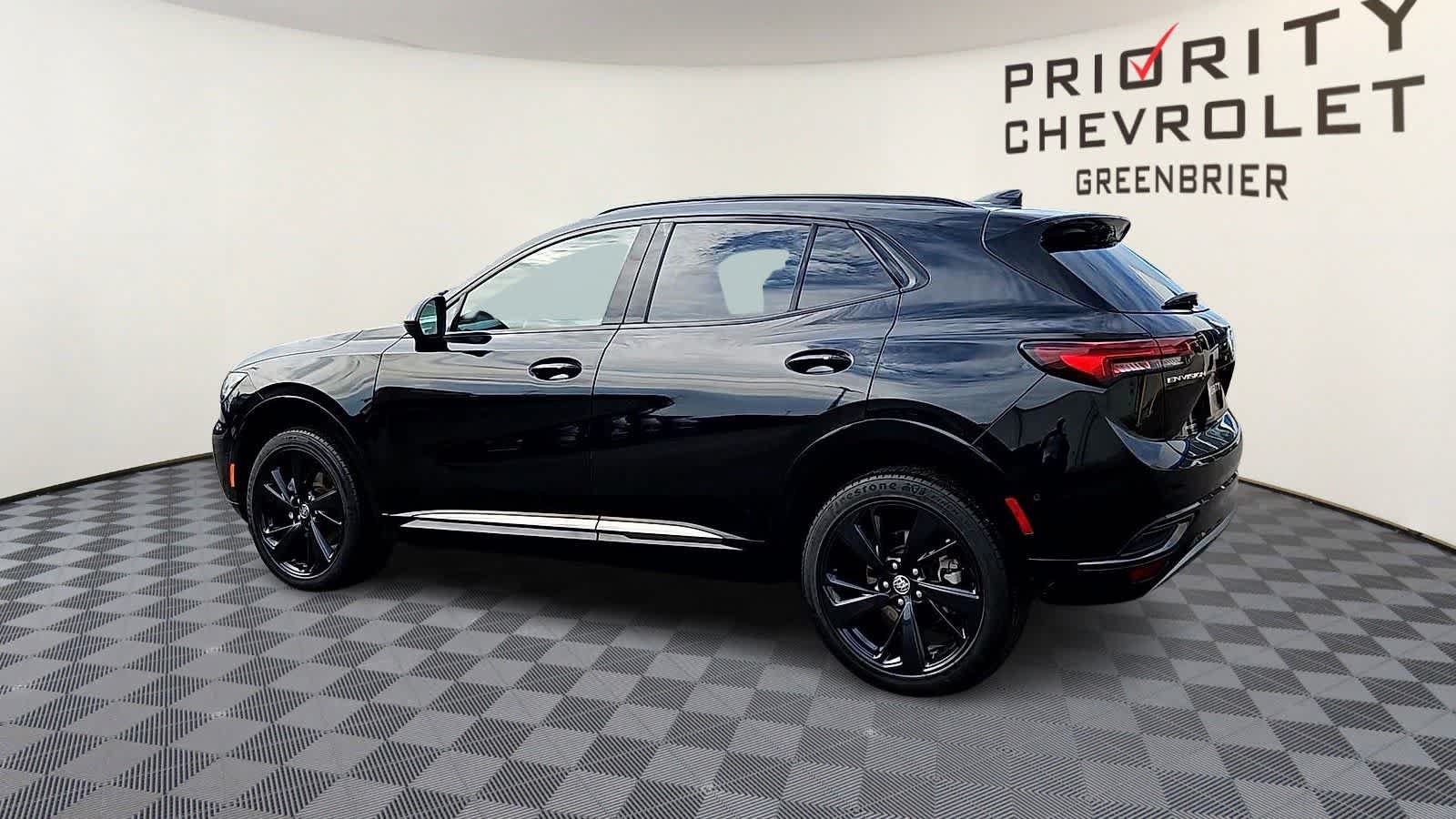 Used 2022 Buick Envision Essence w/ Technology Package II FWD image 6