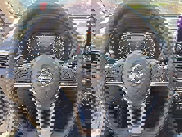 Used 2024 Nissan Altima 2.5 SV image 27