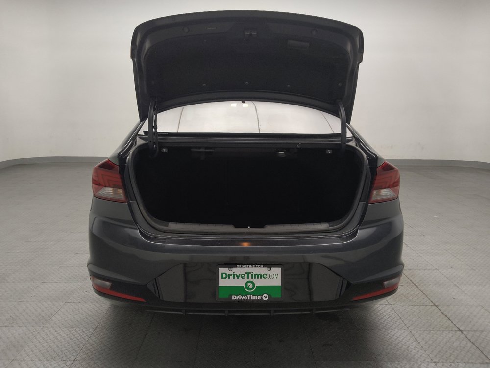 Used 2020 Hyundai Elantra Limited w/ Cargo Package (C1) FWD image 29