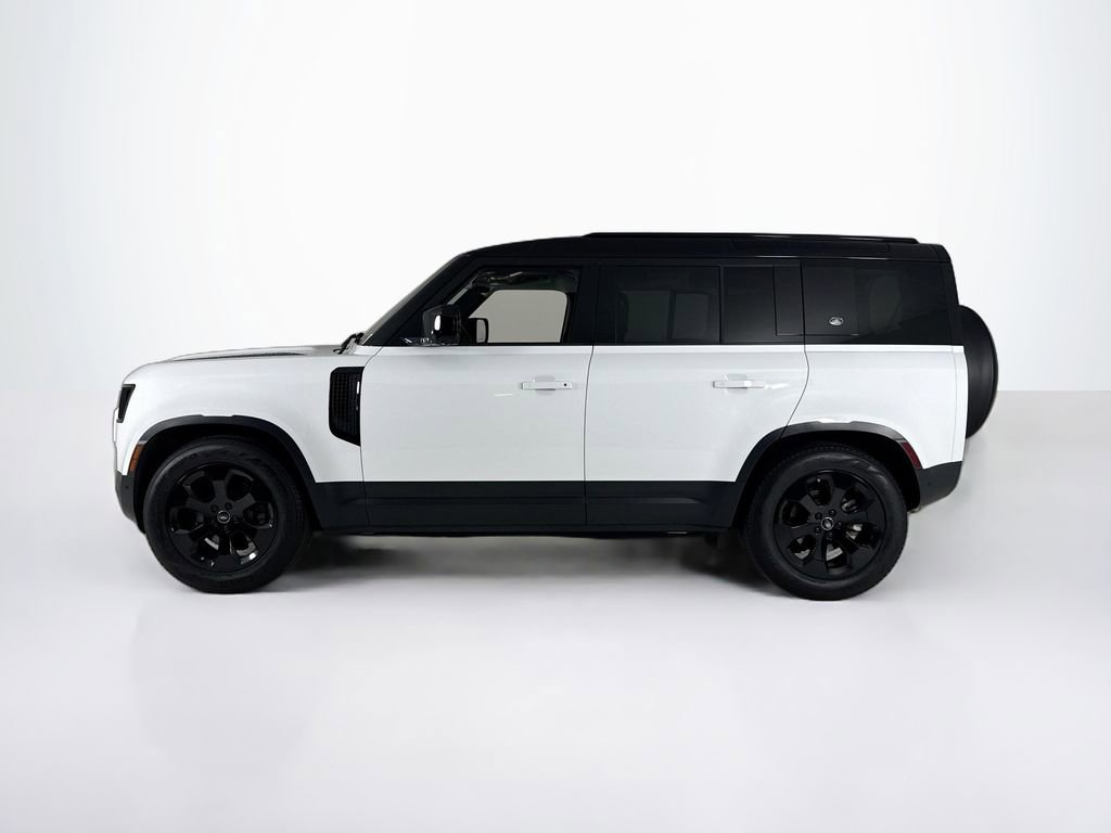 Used 2023 Land Rover Defender 110 S image 2