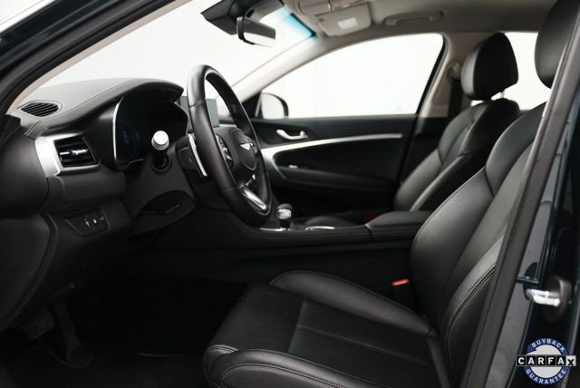 Used 2025 Genesis G70 2.5T image 12