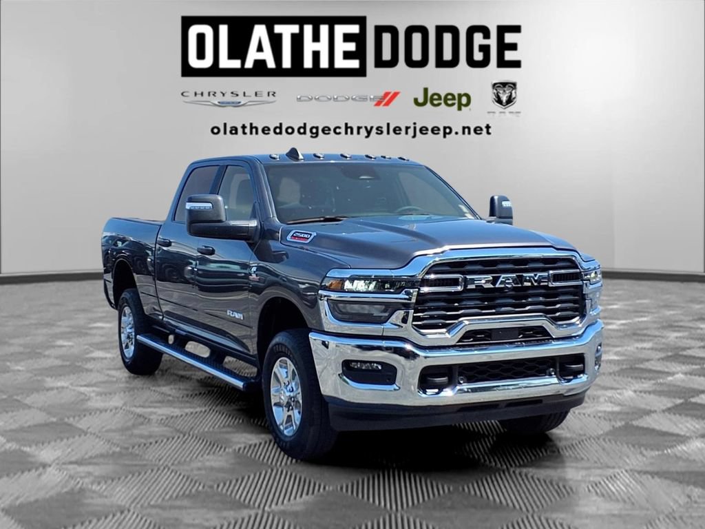 Used 2025 RAM 2500 Big Horn AWD/4WD image 31