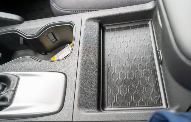 Certified 2025 Nissan Frontier SV image 33