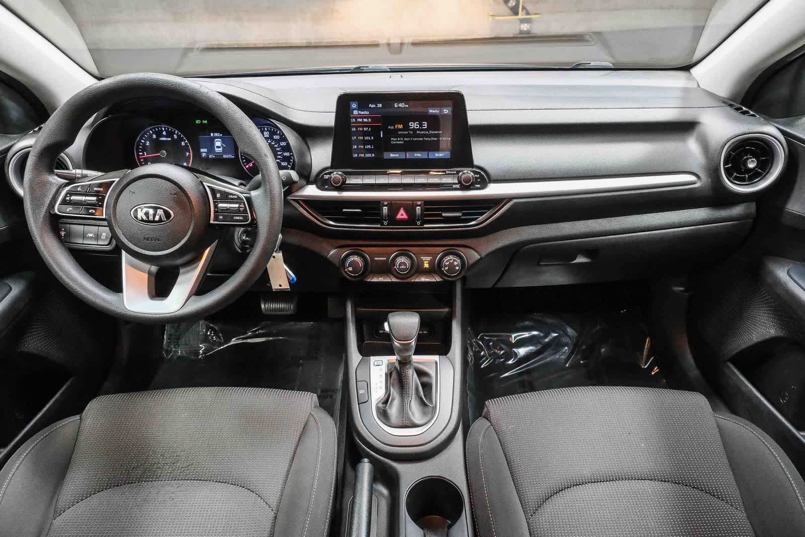 Used 2020 Kia Forte LXS FWD image 15